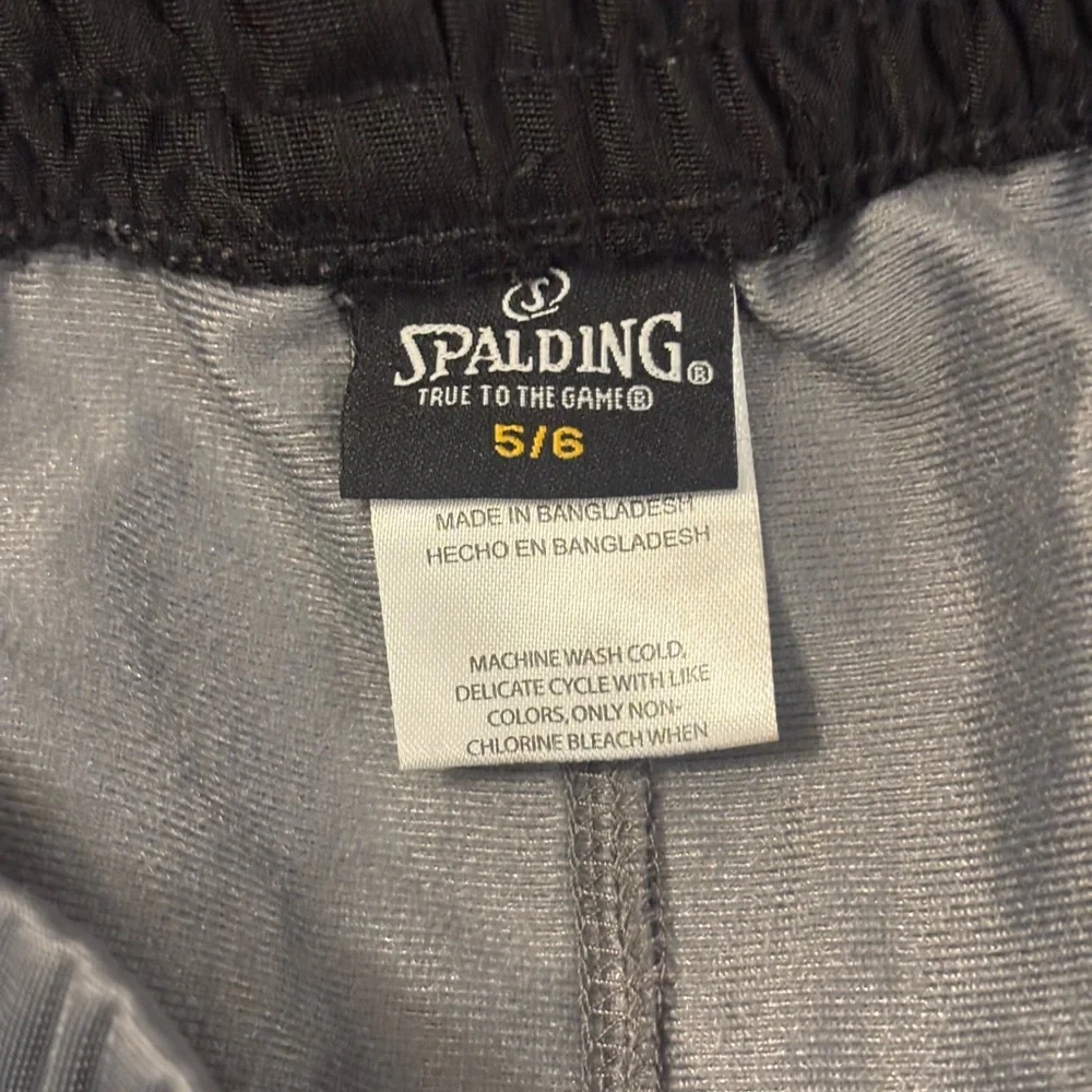 Spalding classic athletic